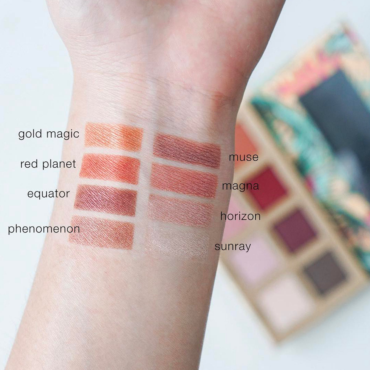 Golden Hour Eyeshadow Palette